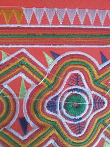 電腦繡花機出現顏色移位現象的原因與解決方法